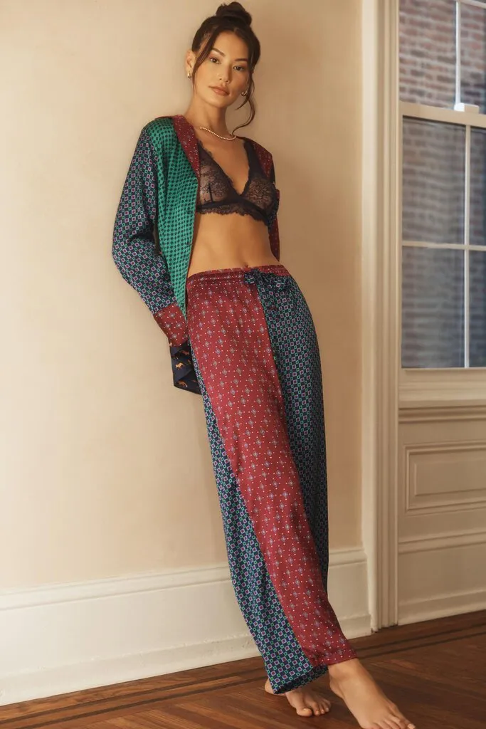 Anthropologie Silky Printed Pants - Size Small