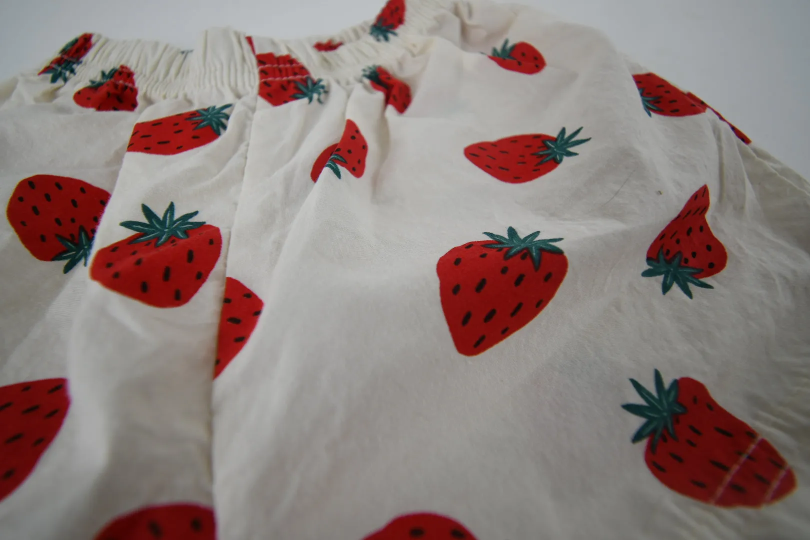 BEBE BERRY SHORTS