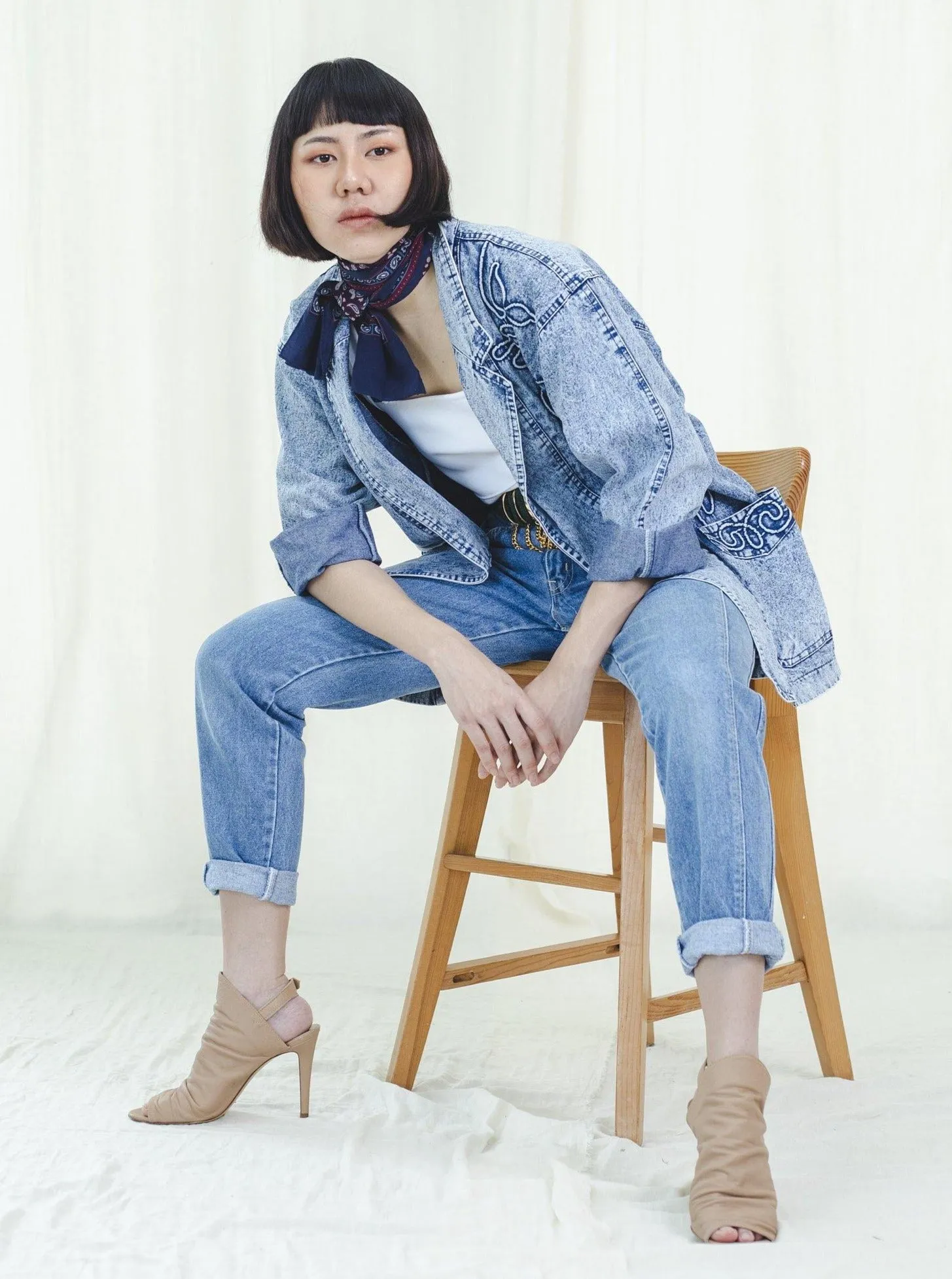 Embroidered Collared neck denim vintage jacket with patch pocket