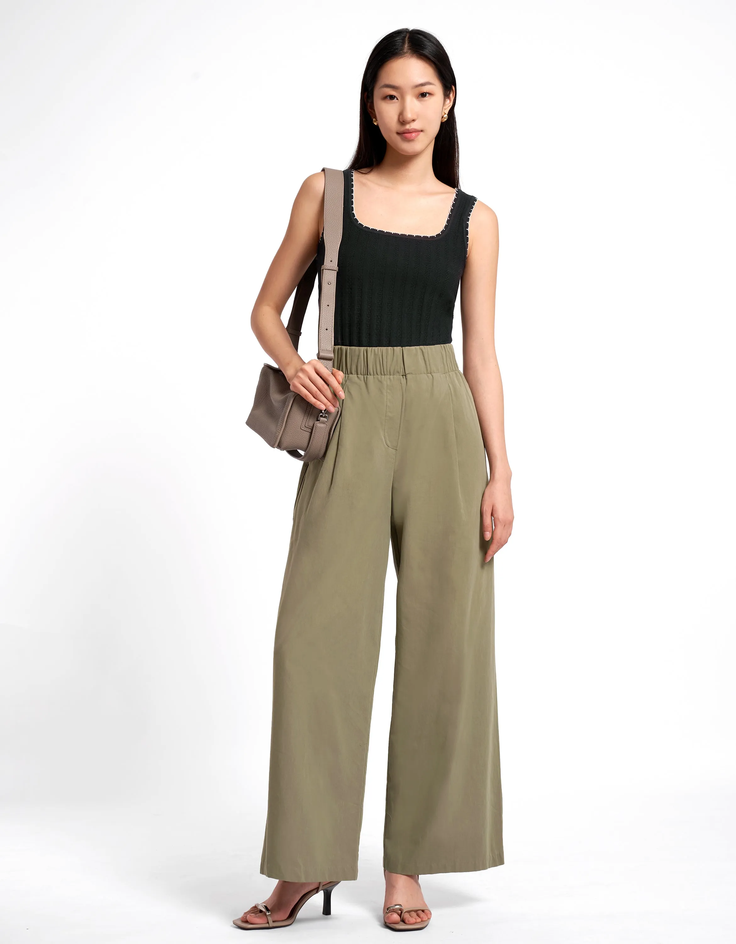 Flowy Pleated Trousers