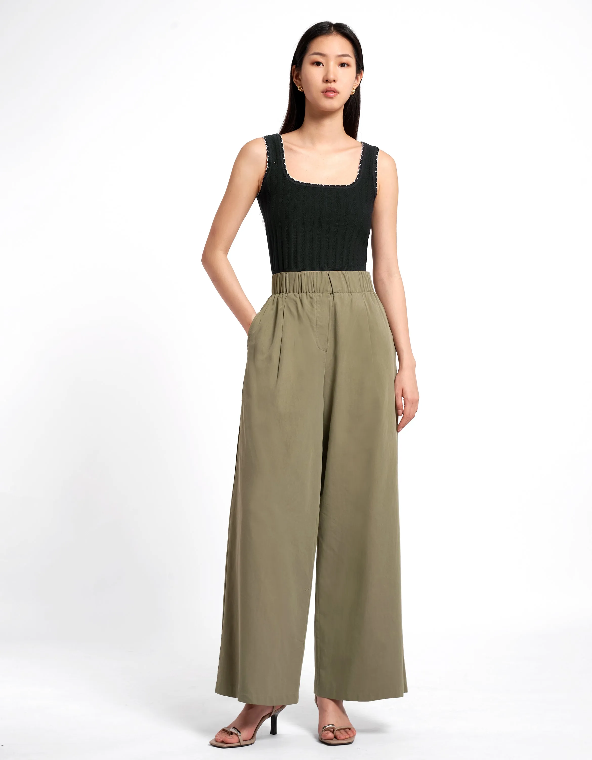 Flowy Pleated Trousers