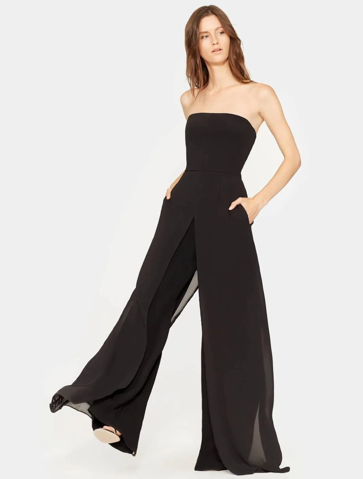 STRAPLESS JUMPSUIT W/ FLOWY PANTS
