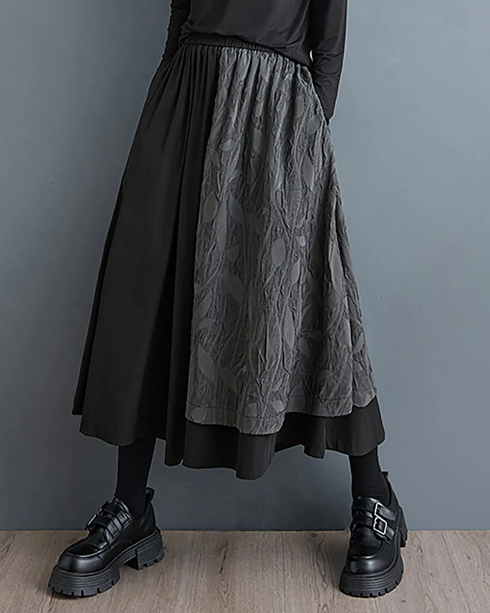 Women's Pants Elastic Flowy Hem Black and Grey Leaf Patchwork Pockets Below Knee Baggy Loose GZ283